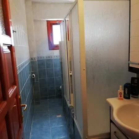 Kadinlar Denizine 100 Metre アパート