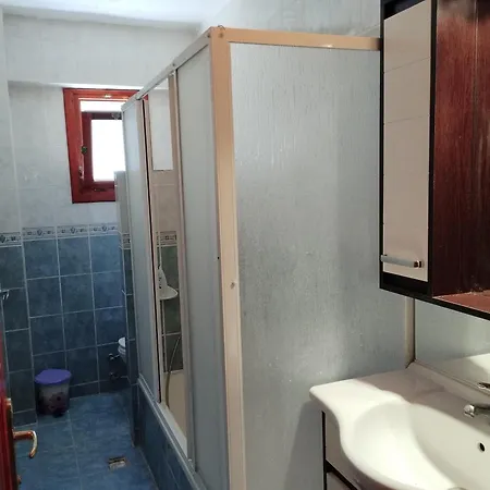 Apartamento Kadinlar Denizine 100 Metre